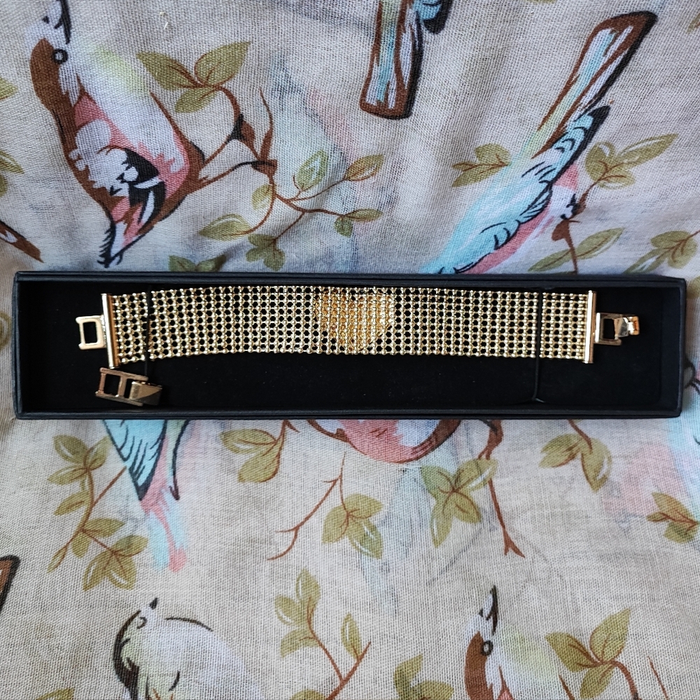 Gold Tone Vintage Ball Mesh Clear Crystal Heart Bracelet Extra Link NIB NWT - Picture 10 of 14
